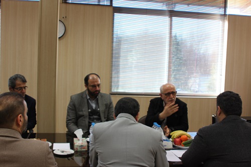 نشست مشترک مدیر کل محیط زیست استان گیلان با مدیران دو شرکت سفیدرود و سپیدماکیان