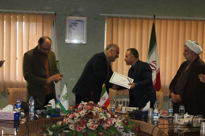 دکتر بردبار رئیس هیات مدیره و سرپرست شرکت سفیدرود شد